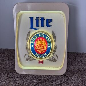 Vintage Miller Lite Beer Light Up Bar Sign A Fine Pilsner Beer Tavern Decor